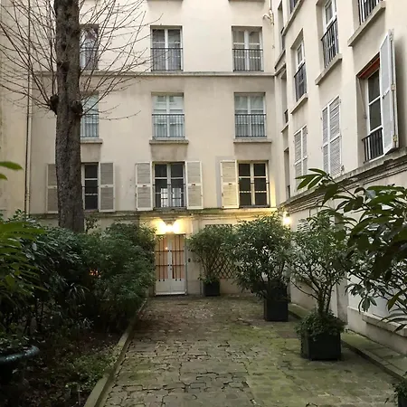 Apartment New 100m2 3-bedroom Flat In 6th St Germain-des-pres