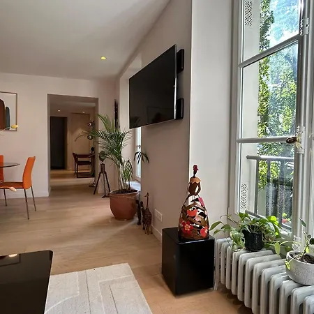 New 100m2 3-bedroom Flat In 6th St Germain-des-pres Apartment Paris