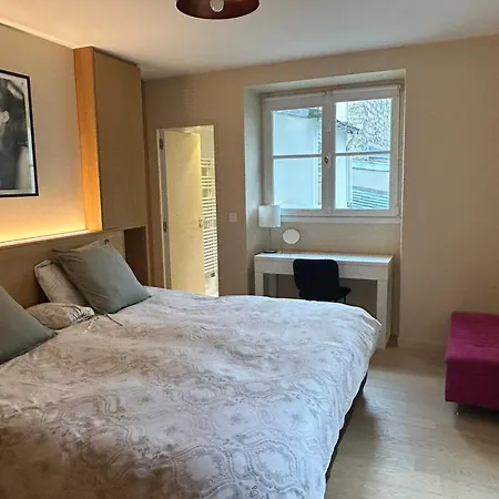 New 100m2 3-bedroom Flat In 6th St Germain-des-pres * 巴黎