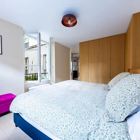 42cherchemidi New 100m2 3br Designer Flat In 6th St Germain-des-pres